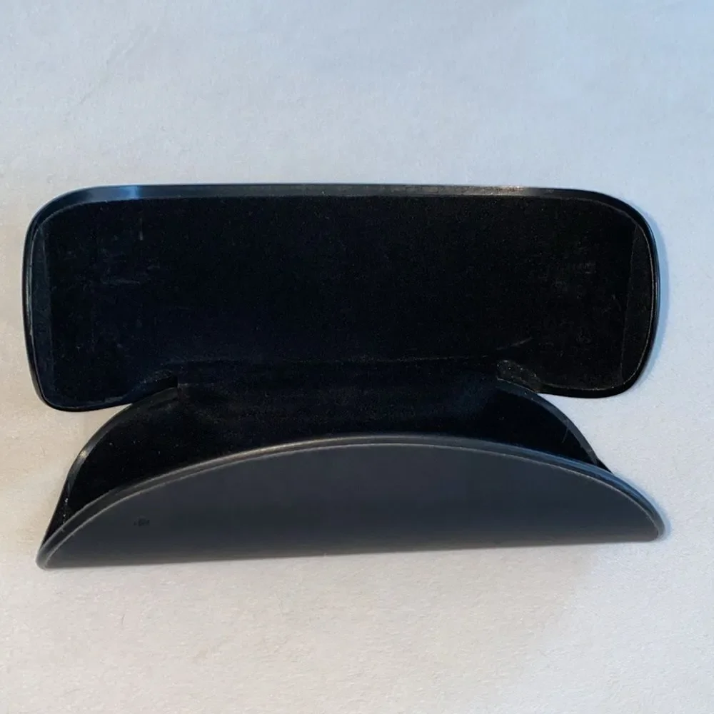 Armani‎ Exchange eye/sun glasses case